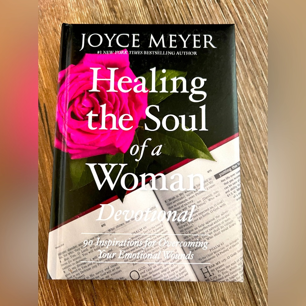 Healing the Soul of a Woman Devotional Book